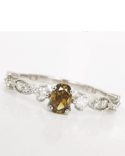 Anillo de Diamante Natural Fancy Deep Brownish Yellow 0.69 ct en Oro 14k